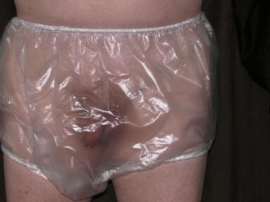 Free porn pics of Peter Went diapered sissy in pretty plasticpants 11 of 16 pics