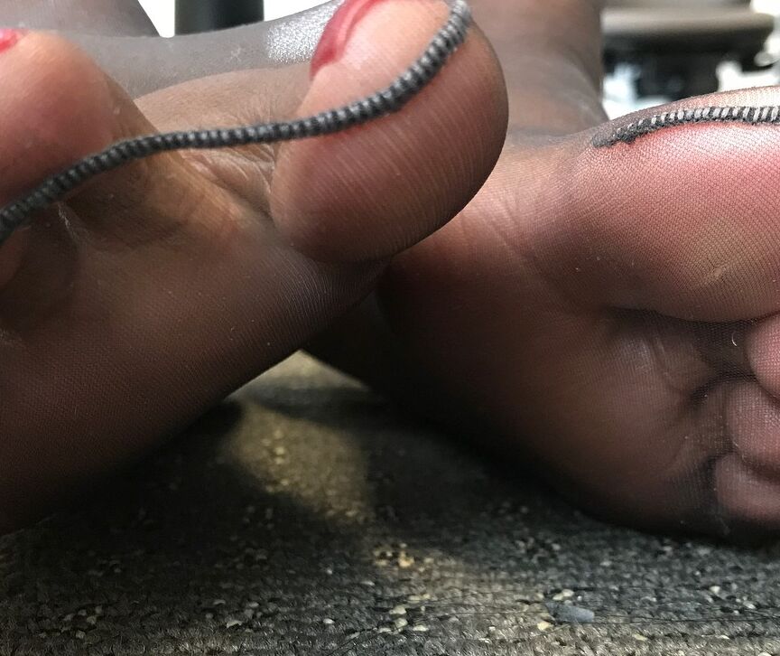 Free porn pics of ebony nylon feet 18 of 100 pics