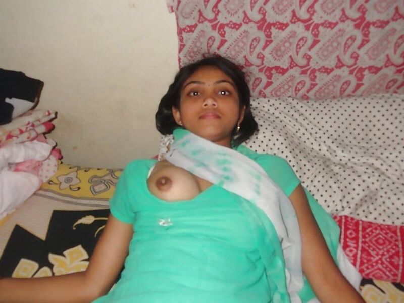 Free porn pics of indian girlfriend exposed  6 of 23 pics