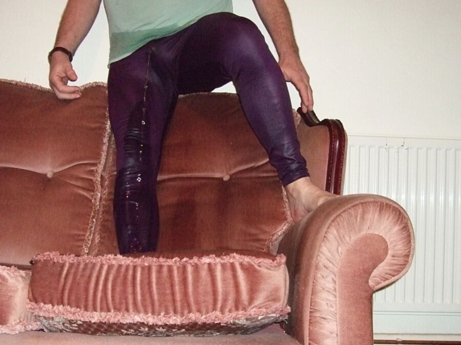 Free porn pics of Pissing Ladies Leggings Part One 7 of 72 pics