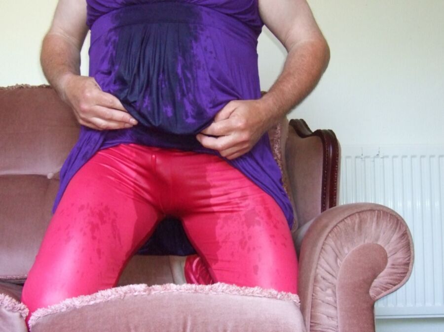 Free porn pics of Pissing Pink Leggings 10 of 16 pics