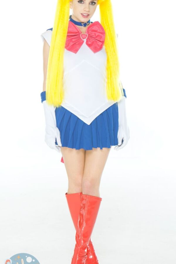 Lexi belle cosplay
