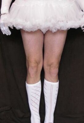 Free porn pics of Peter Went diapered sissy in pretty frilly skirt and kneesocks 15 of 15 pics