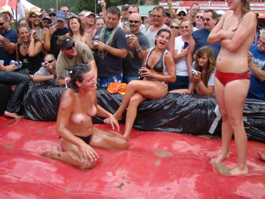 Free porn pics of Women Oil Wrestling 20 of 49 pics