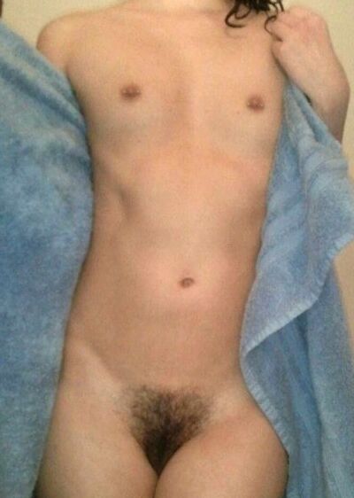 Free porn pics of Assorted Amateurs toweling off 23 of 36 pics