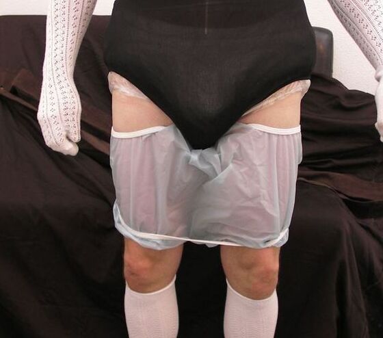 Free porn pics of Peter Went diapered sissy in pretty black leotard and kneesocks 4 of 18 pics