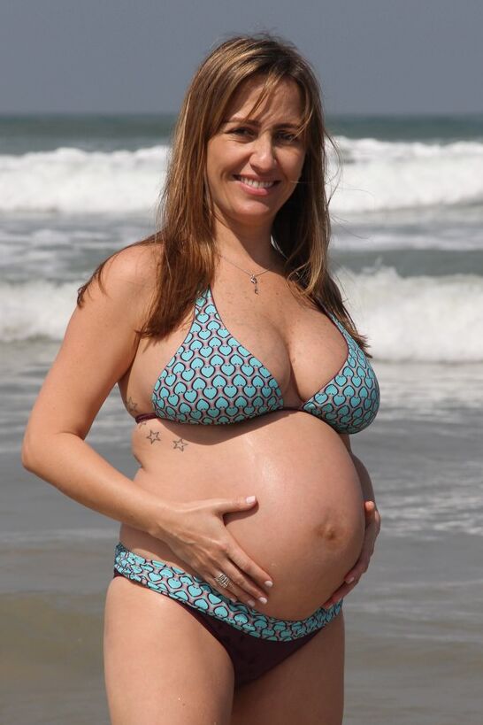 Free porn pics of Sexy Pregnant Mom 7 of 27 pics