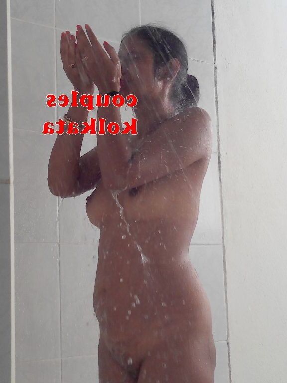 Free porn pics of Indian Hotties - Kolkata Couple 12 of 216 pics