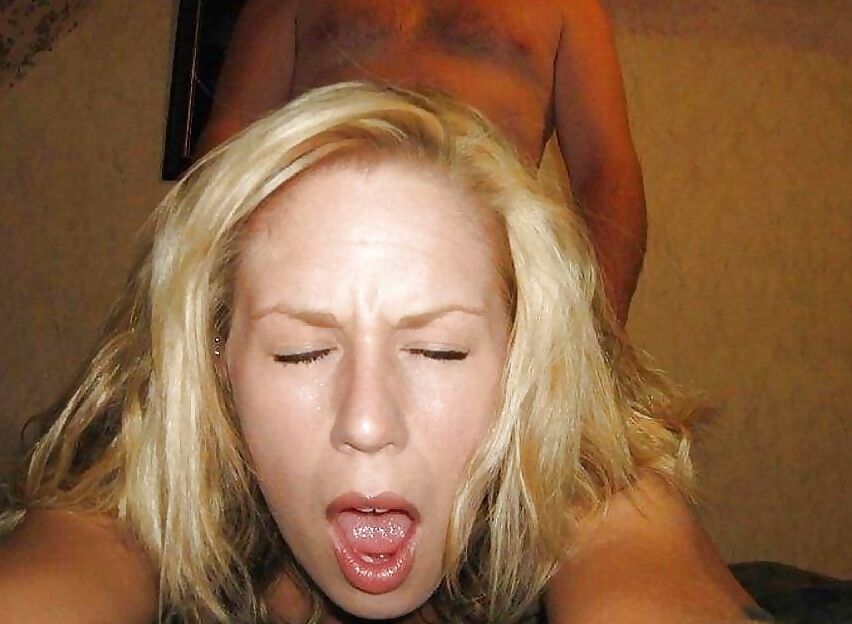 Free porn pics of Hardcore amateurs 17 of 35 pics