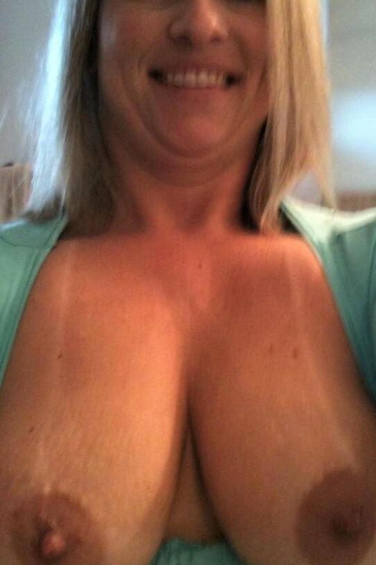 Free porn pics of MILF Big tits 7 of 66 pics