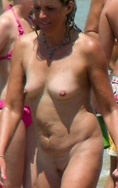Free porn pics of Nude sluts at the beach 15 of 32 pics