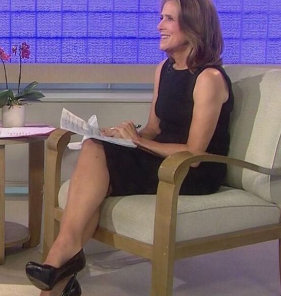 Free porn pics of meredith vieira 21 of 217 pics