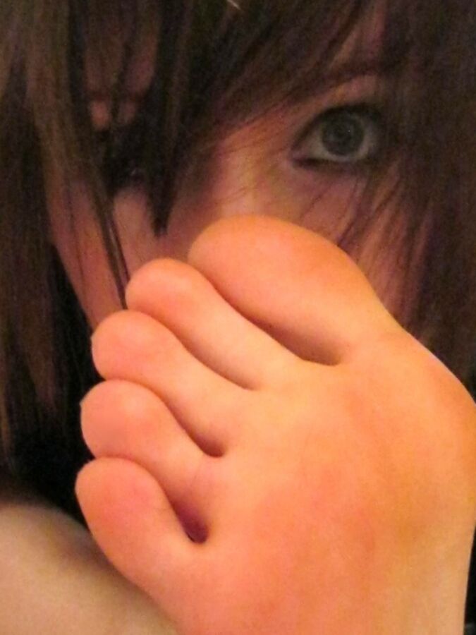 Free porn pics of Amateur Girls Smelling Feet and Toes 1 of 4 pics