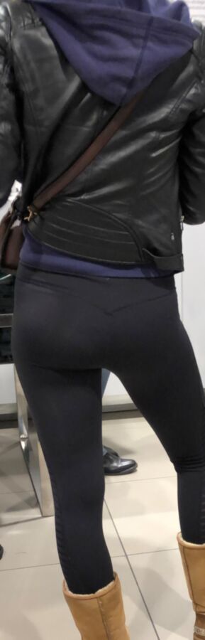 Free porn pics of Black leggins 4 of 7 pics