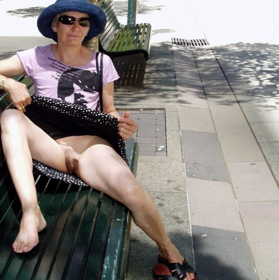 Free porn pics of Mature women on park benches 17 of 48 pics