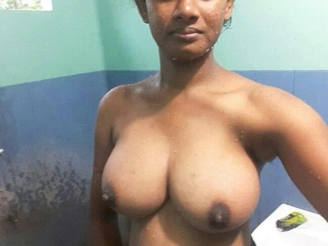 Free porn pics of indian milf nude exposed 3 of 9 pics