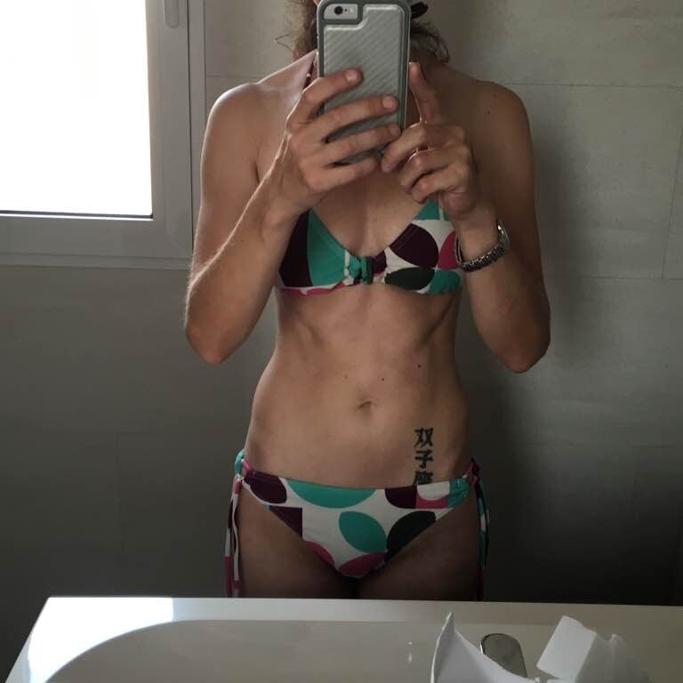 Free porn pics of Hot bikini girl for fakes or tributes 13 of 15 pics