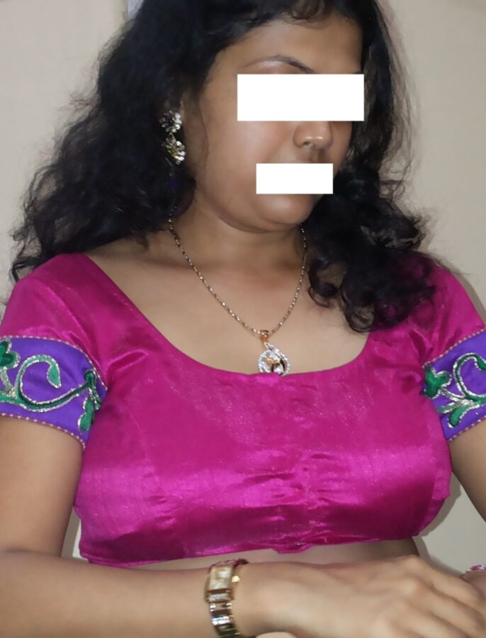 Free porn pics of Indian Hotties - Samira I 14 of 306 pics