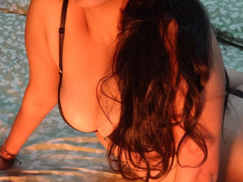 Free porn pics of Indian Hotties - Reena 2 of 211 pics