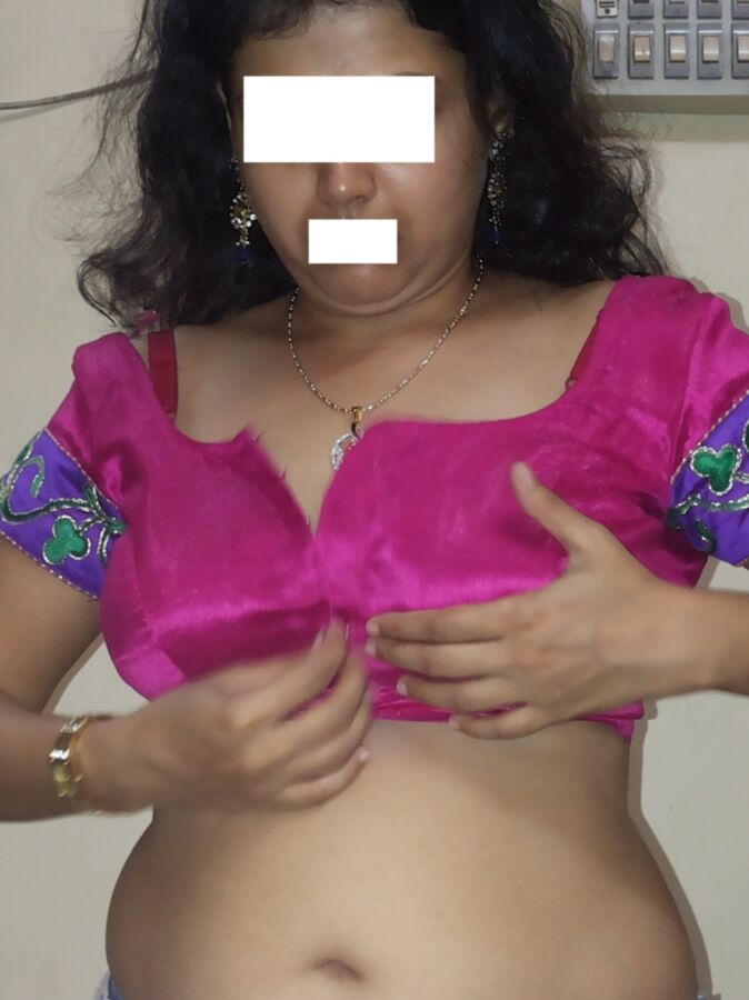 Free porn pics of Indian Hotties - Samira I 15 of 306 pics