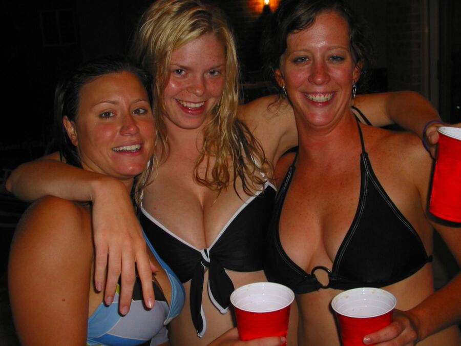 Free porn pics of New Party Girls! 5 of 1000 pics