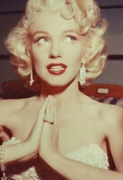 Free porn pics of Marilyn Monroe XII 14 of 25 pics