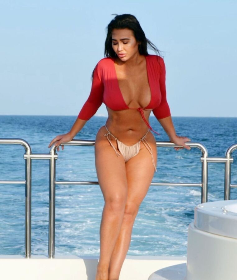 Free porn pics of Lauren Goodger- English Celeb shows Big Tits, Toned Body, Curves 20 of 30 pics