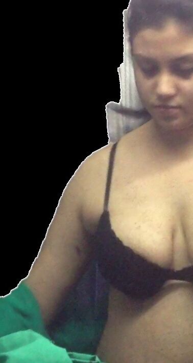 Free porn pics of Paki Karachi Girl Neha Sher Nude in Bra 6 of 16 pics