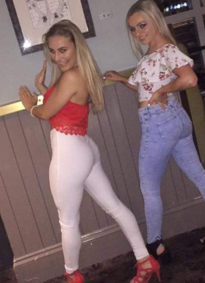 Free porn pics of Aoife amazing little bimbo teen fit body stong legs shes a treat 7 of 24 pics