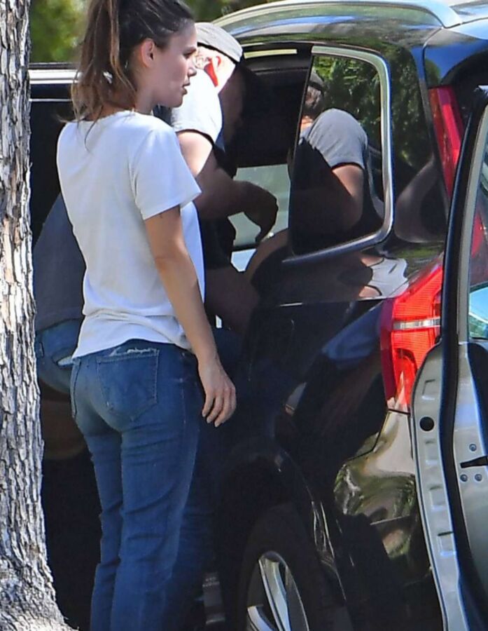 Free porn pics of Rachel Bilson Ass - Jeans 10 of 120 pics