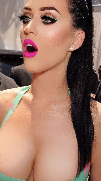 Free porn pics of Katy Perry - Cleavage 3 of 4 pics