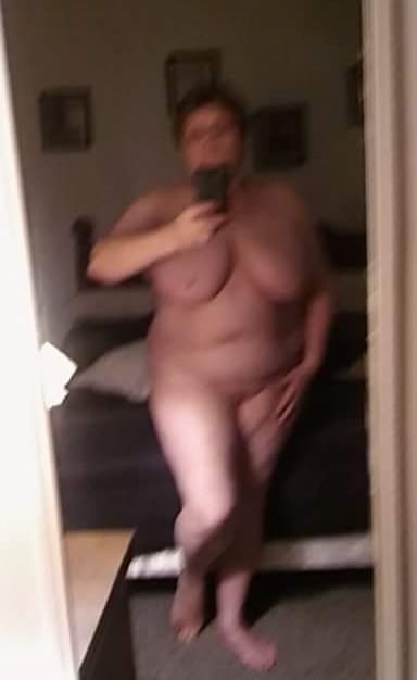 Free porn pics of Betsy selfies 12 of 15 pics