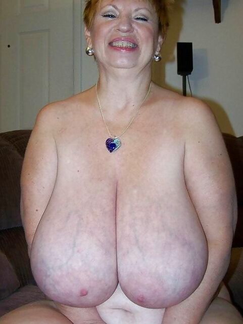 Free porn pics of Mature women with huge saggy breasts 3 of 40 pics