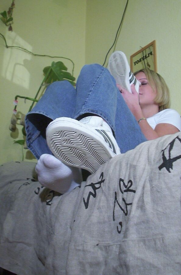 Free porn pics of sneakers&socks smelling pics 6 of 134 pics