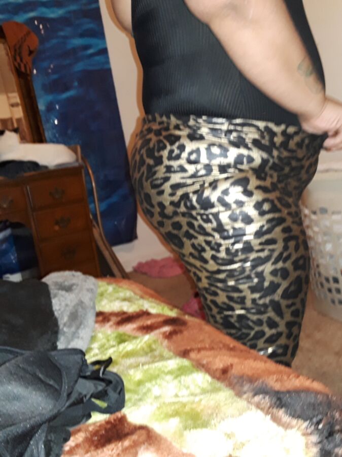 Free porn pics of Bbw leggings dress up 1 of 29 pics