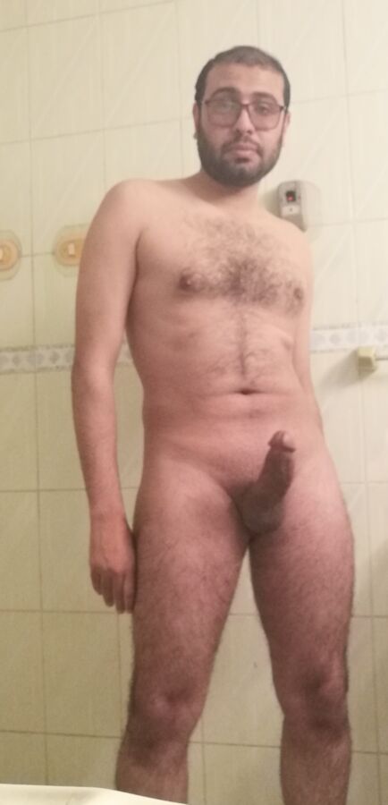 Free porn pics of my arabian big dick ? do you like ? 2 of 9 pics