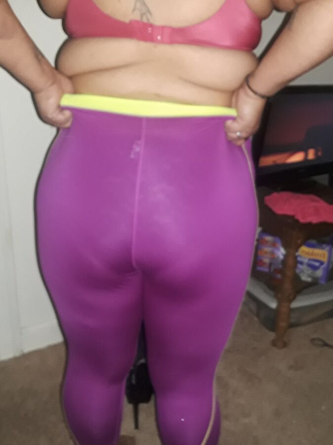 Free porn pics of Bbw leggings dress up 24 of 29 pics