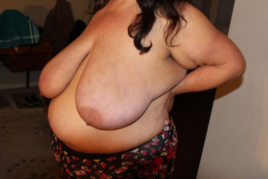 Free porn pics of Big, fat, floppy tits! 18 of 48 pics