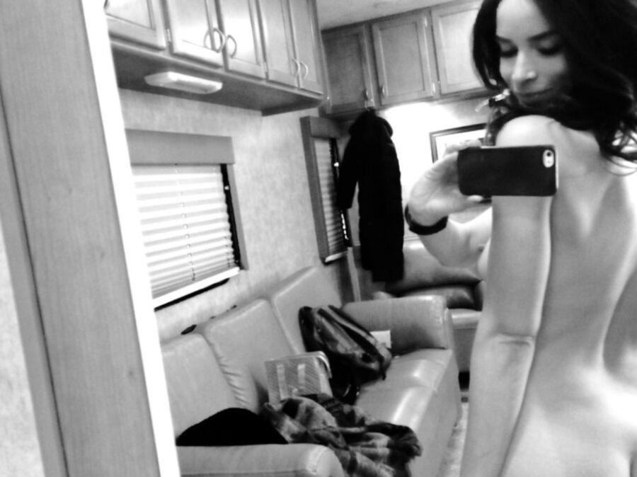 Free porn pics of Abigail Spencer from Mad Men/Rectify 4 of 7 pics