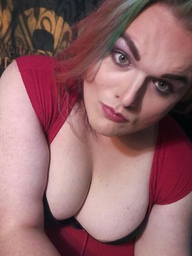 Free porn pics of Dallas Jakki (Fat Amateur Tgirl) 1 of 84 pics