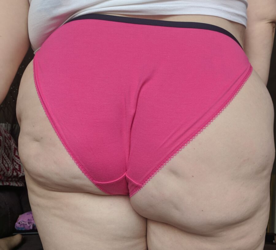 Free porn pics of Big Sexy Butt 13 of 22 pics