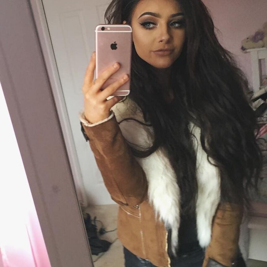 Free porn pics of Chloe Elizabeth - Fuckable hypersexualized Chav 11 of 1138 pics