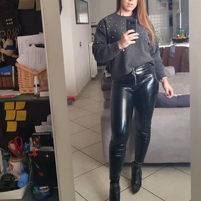 Free porn pics of Leather/Latex/Shiny Leggings 14 of 40 pics