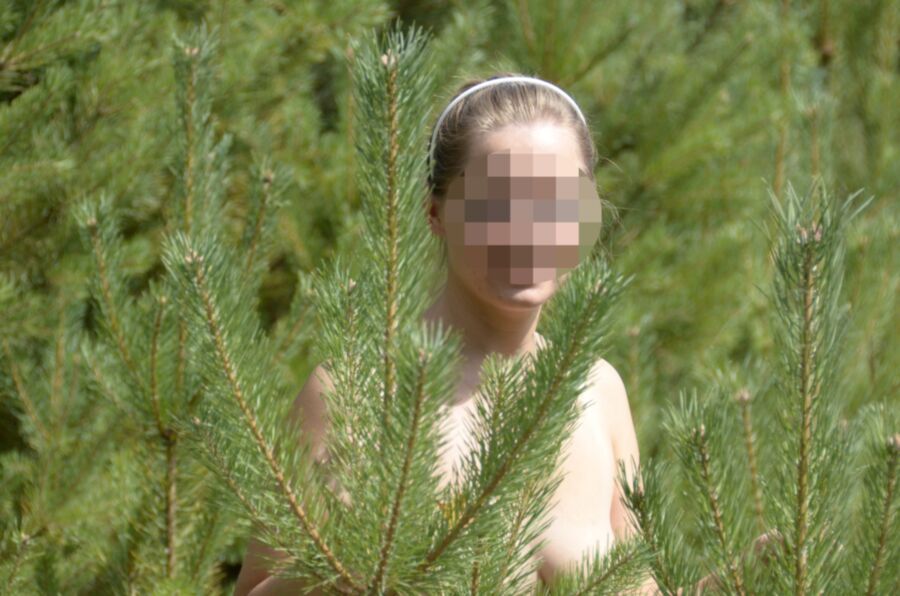 Free porn pics of Am Wald und See 23 of 32 pics