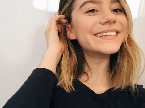 Free porn pics of G Hannelius 7 of 26 pics