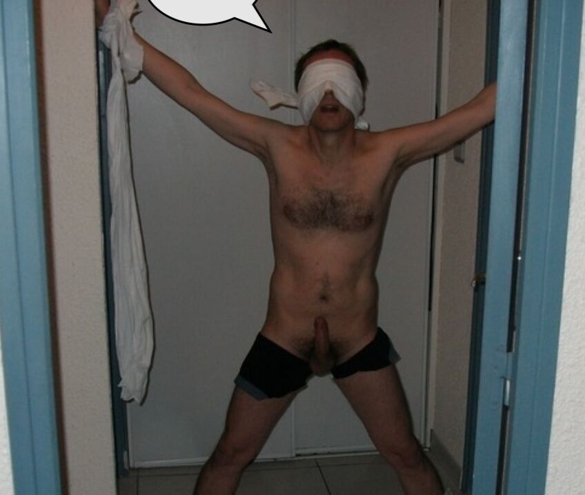 NAKED MEN FOR JULIE : give me your pics, boys! 22 of 29 pics