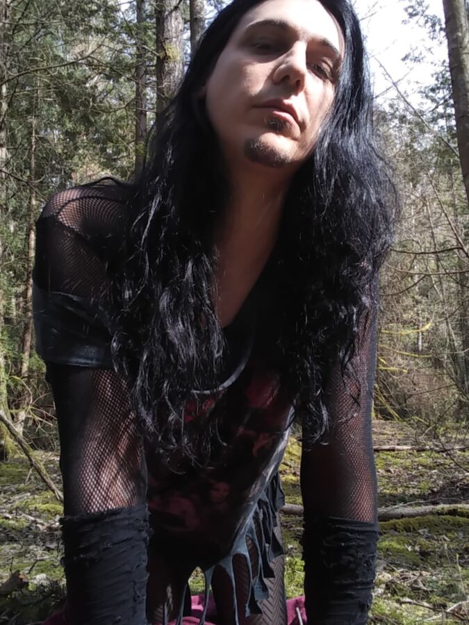 Goth outdoors CBT 3 of 68 pics