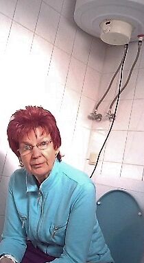 granny Sigrid on hidden cam 8 of 42 pics