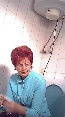 granny Sigrid on hidden cam 4 of 42 pics