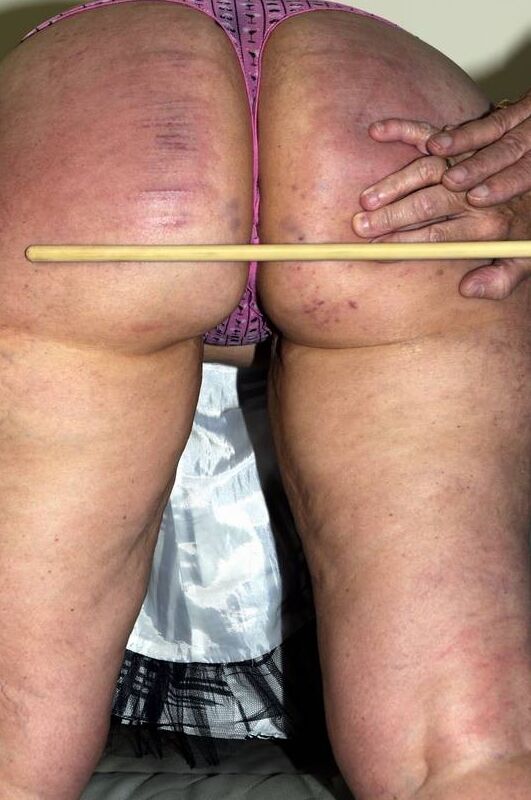 Big Ass Sexy Mature Caned Hard and Bare 24 of 26 pics